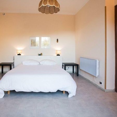 B&B Chez Max Figanieres ภายนอก รูปภาพ